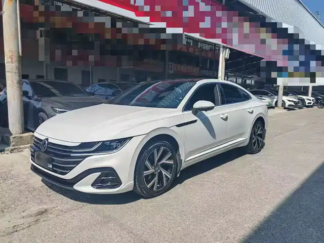 Volkswagen CC 2021 — купить из Китая под заказ