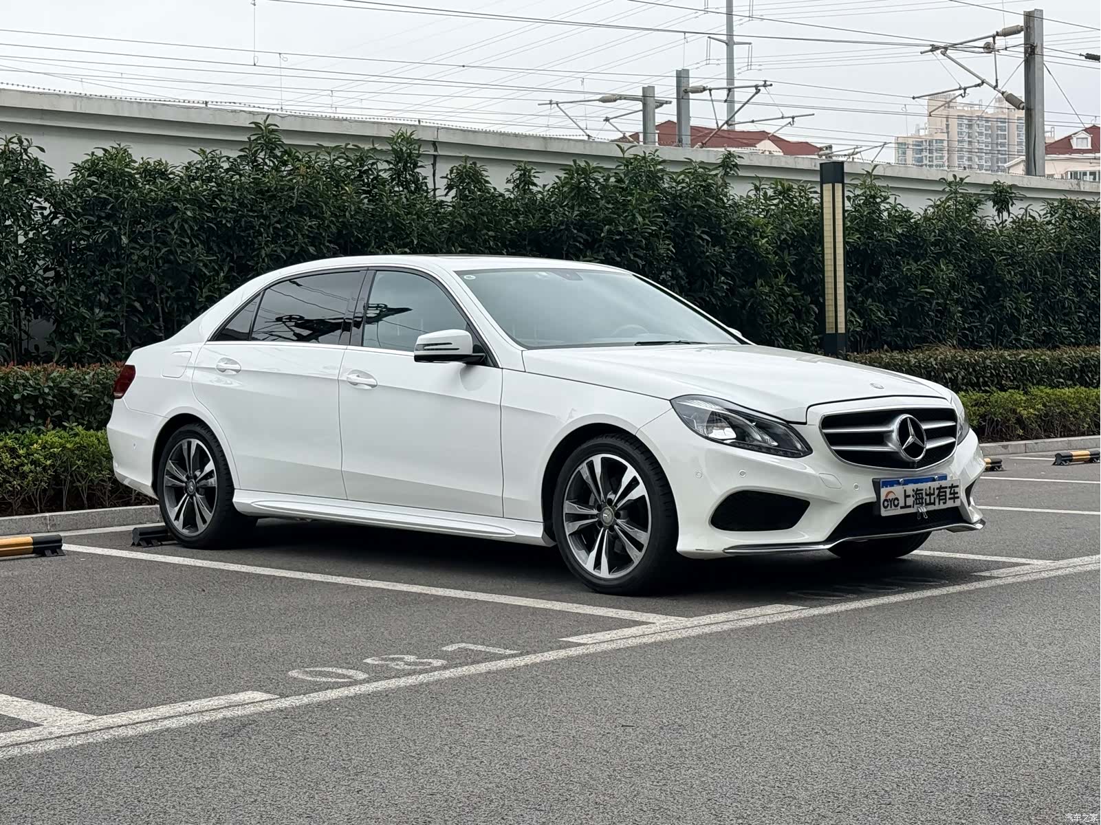 Mercedes-Benz E-Class, 2015 3