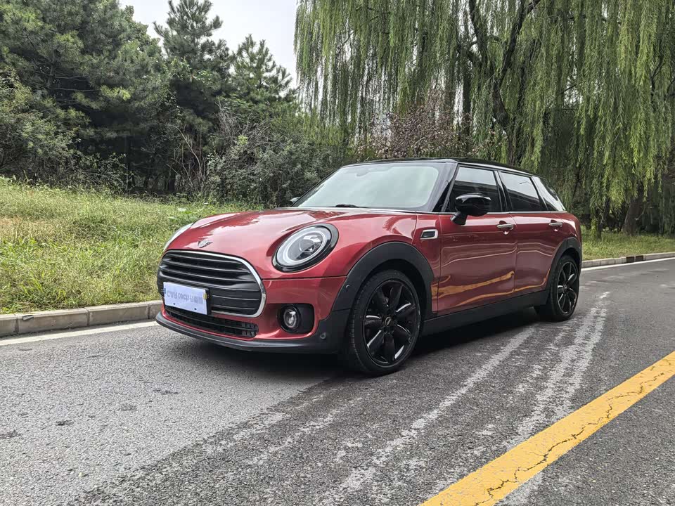 MINI CLUBMAN