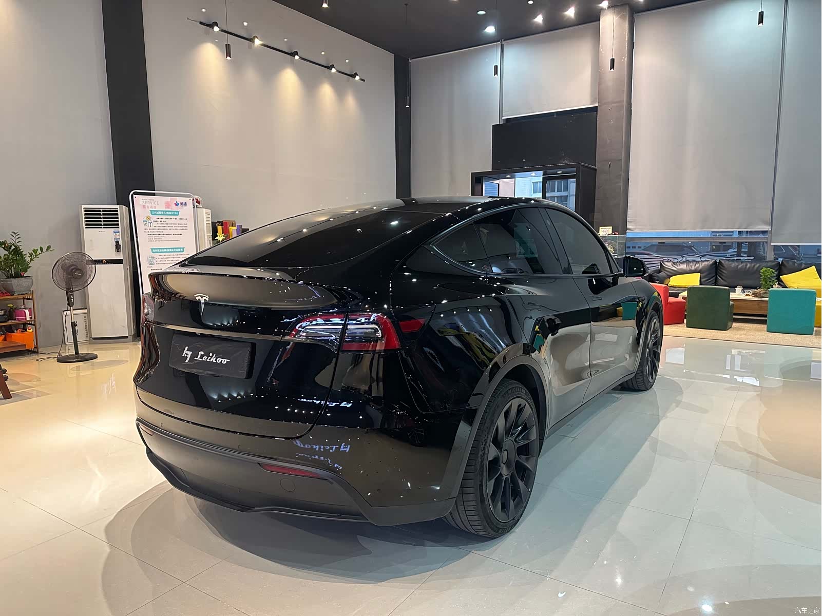 Tesla Model Y, 2022 6