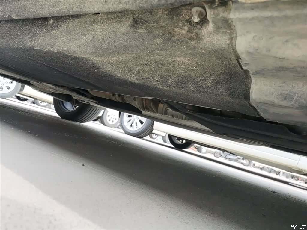 Audi Q5L, 2024 2