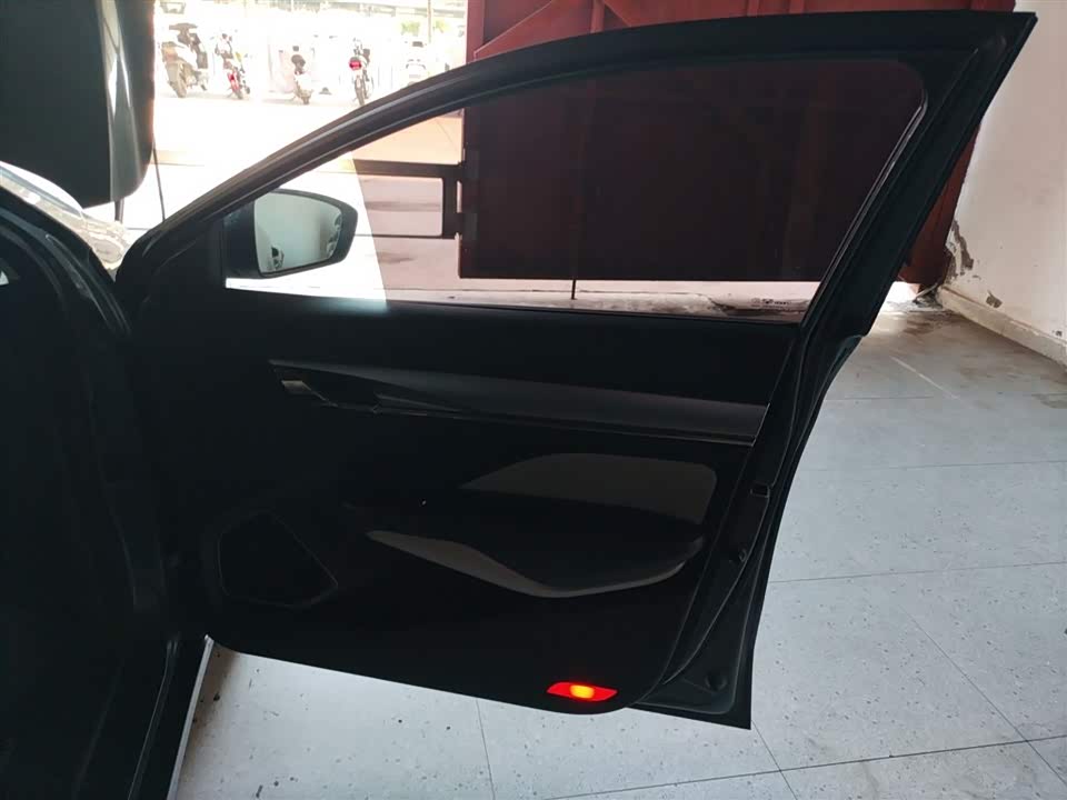Geely Binrui Geely Binrui