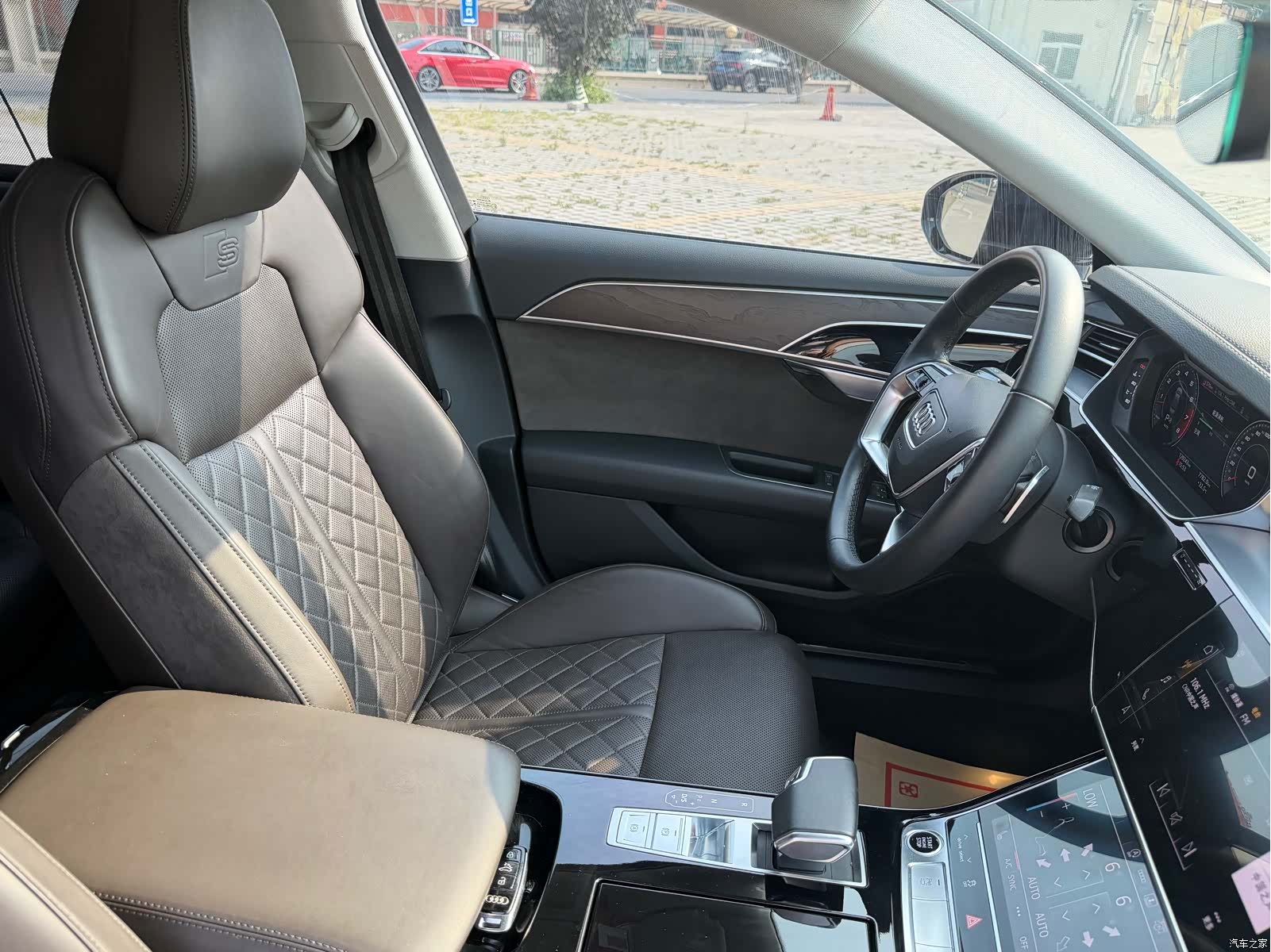 Audi A8L, 2021 17