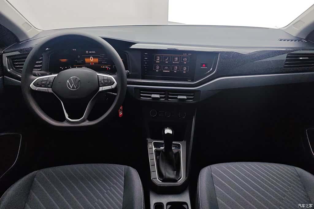 Volkswagen Lavida, 2025 12