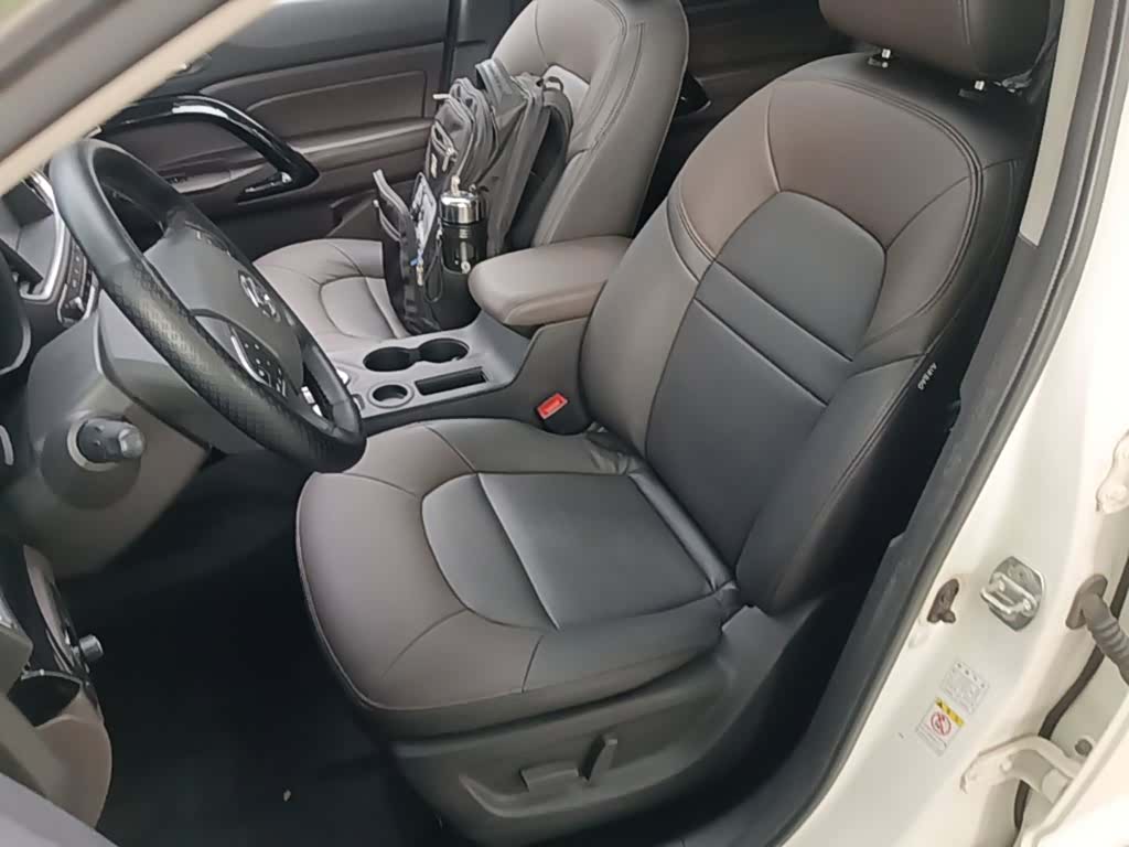 GAC GS4, 2016 15