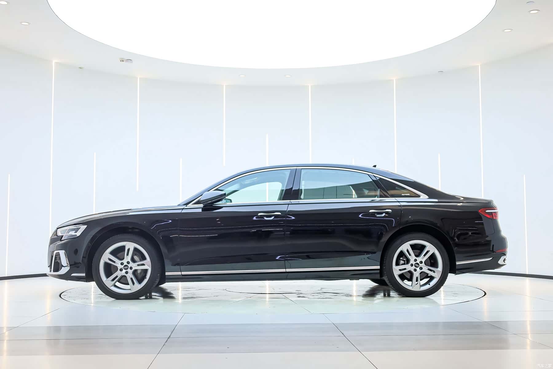 Audi A8L, 2023 8