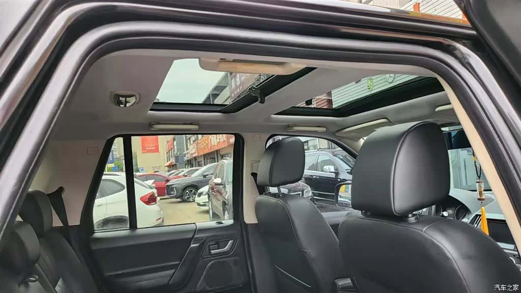 Land Rover SD4, 2014 6