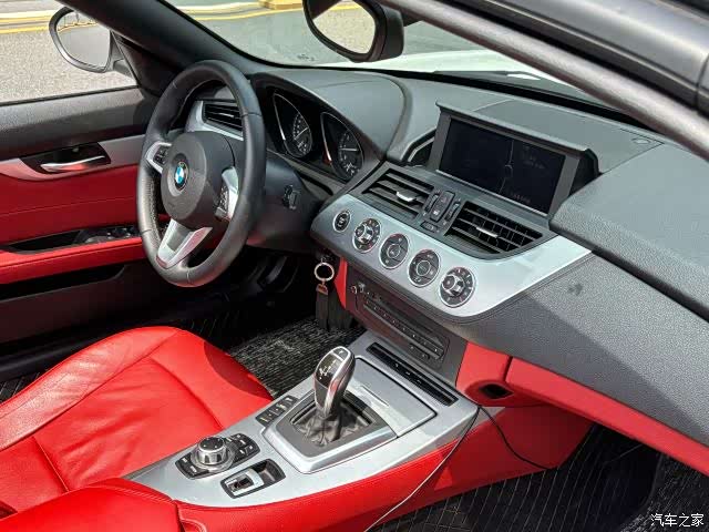 BMW Z4, 2012 все фото