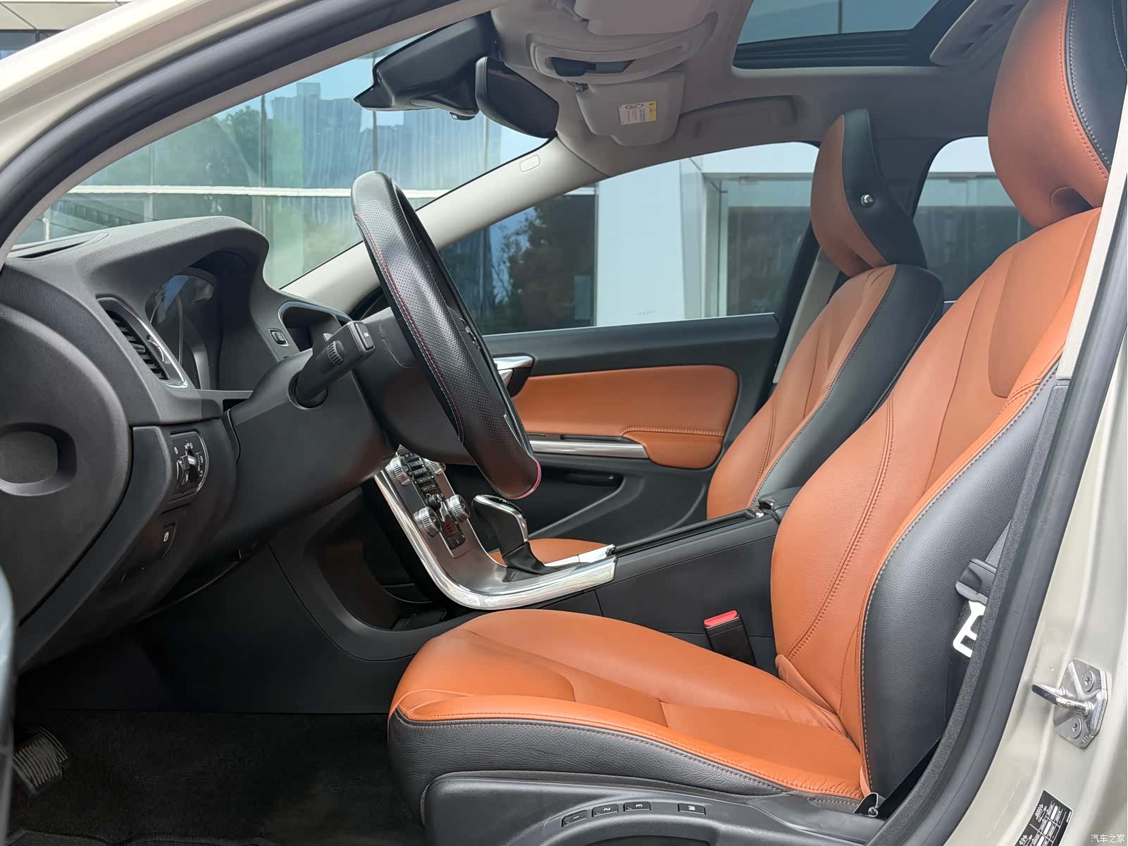 Volvo S60, 2019 8