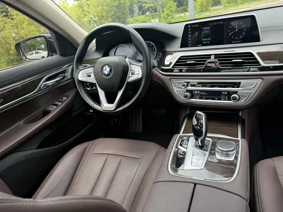BMW 7 series BMW 7 series