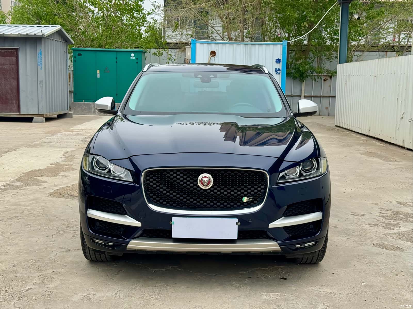 Jaguar F-PACE, 2017 2