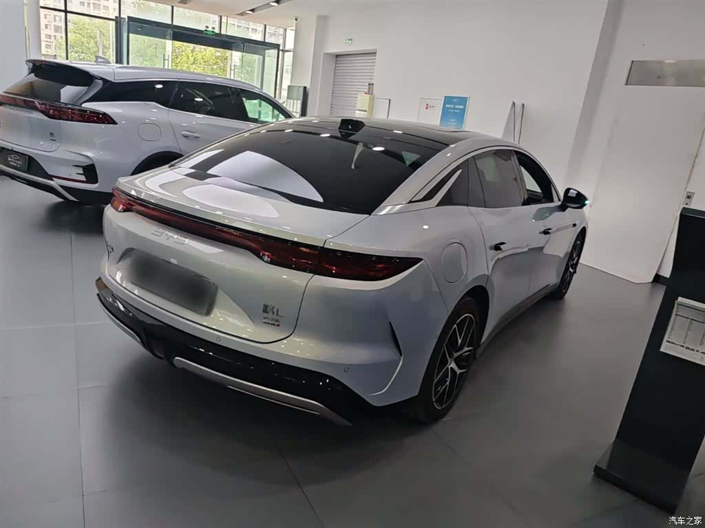BYD Han, 2025 7
