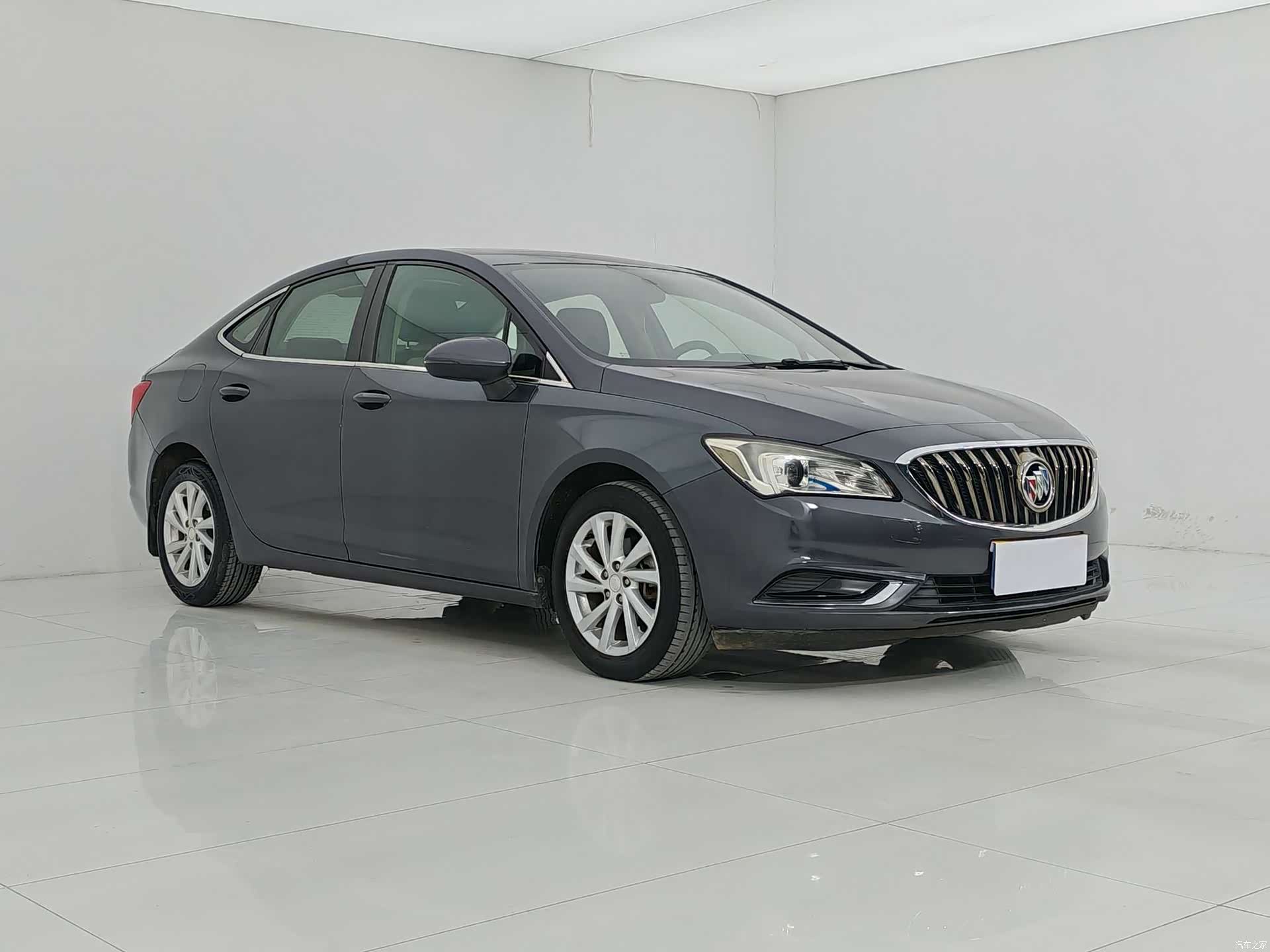 Buick Verano, 2017 4