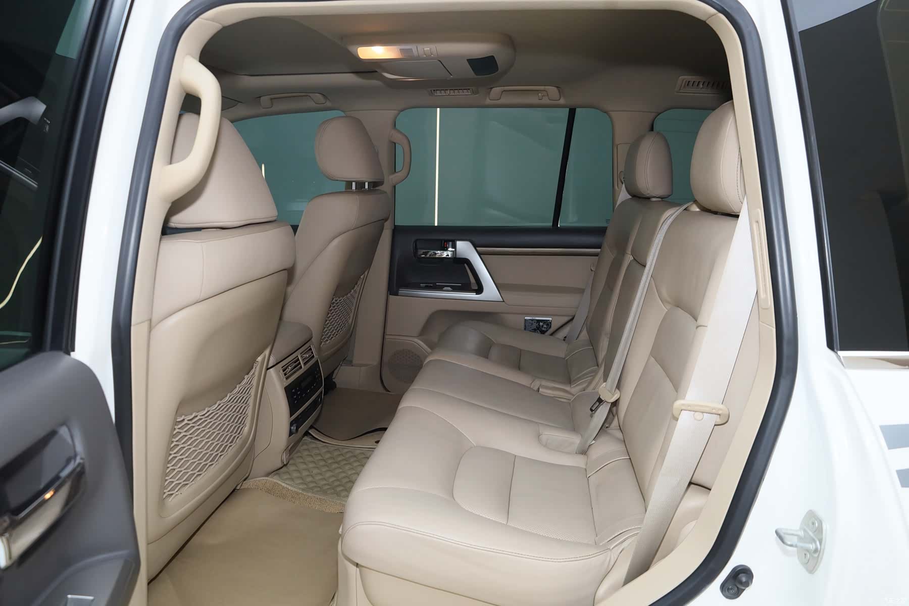 Toyota Land Cruiser, 2013 13