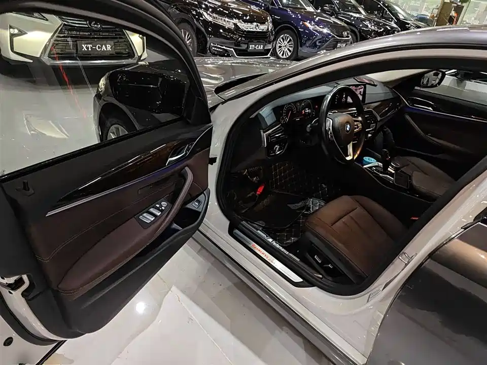 BMW 5 series BMW 5 series