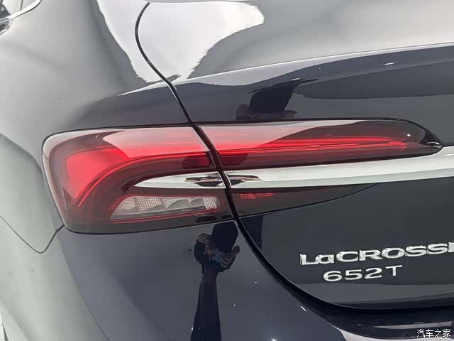 Buick LaCrosse, 2021 15