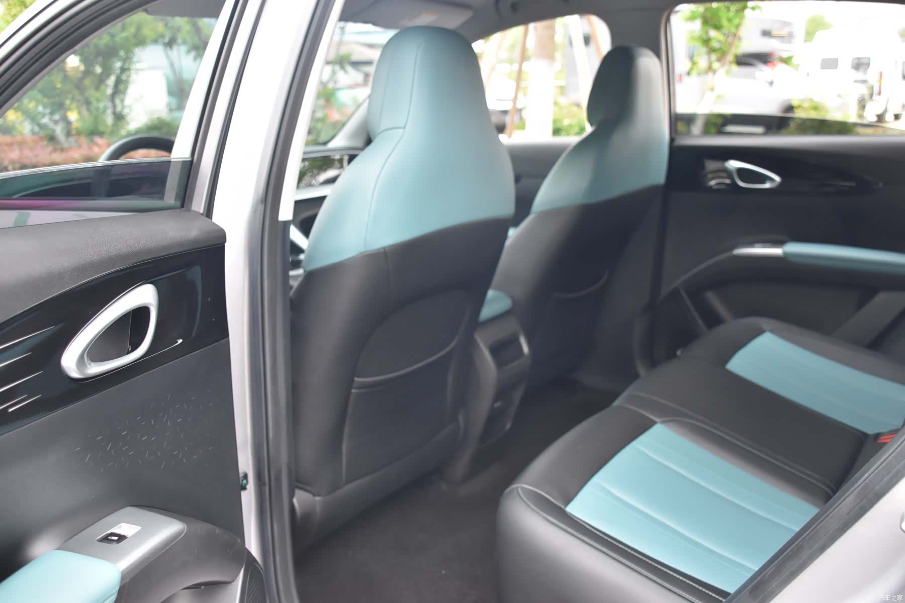 Geely Xingyuan, 2025 10