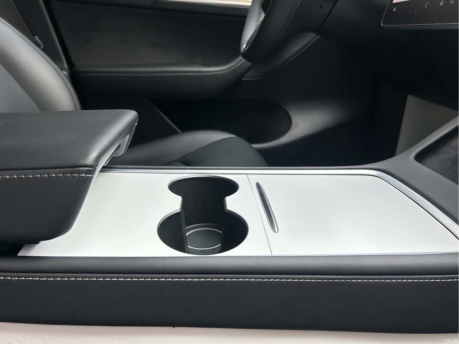 Tesla Model Y, 2021 6