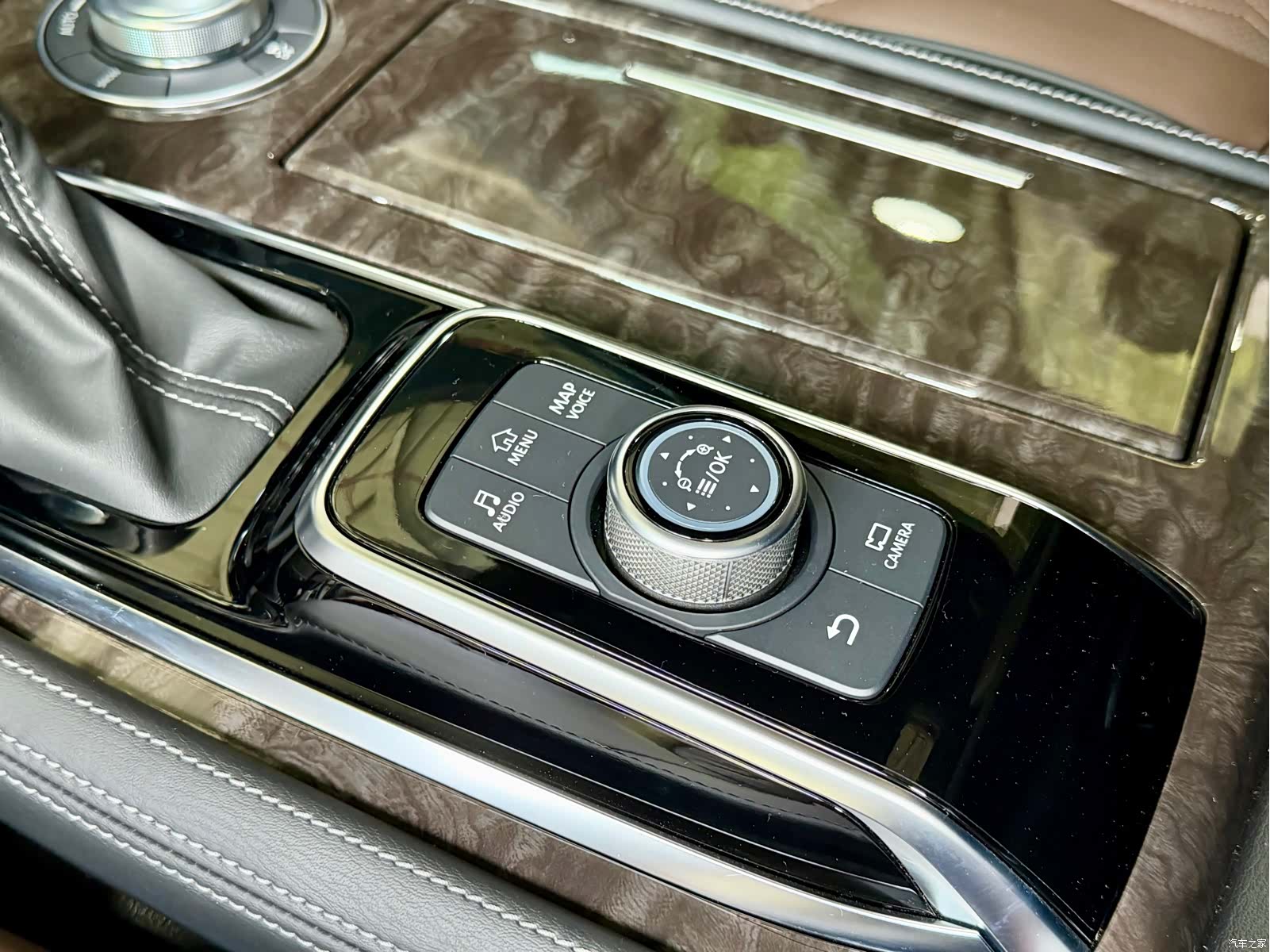 Nissan Patrol, 2026 12