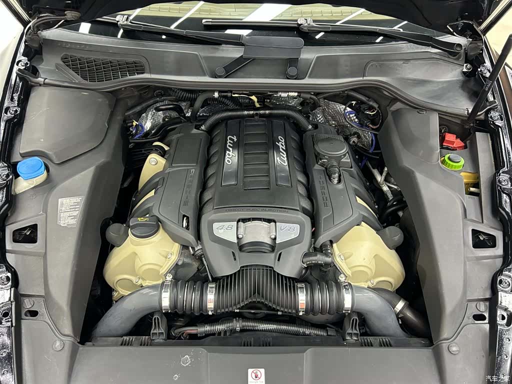 Porsche Cayenne, 2012 23