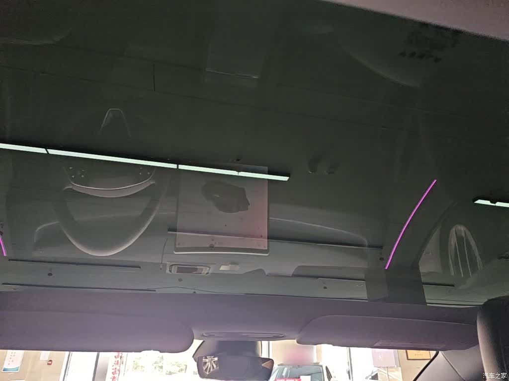 Tesla Model 3, 2025 14