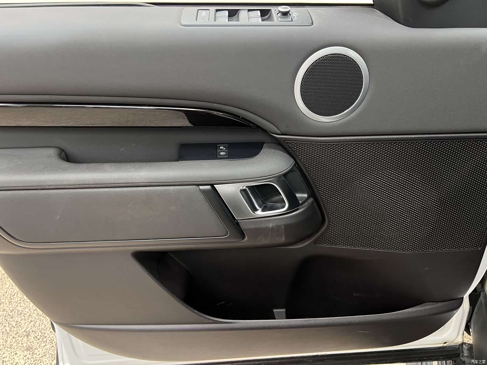 Land Rover Discovery, 2017 13