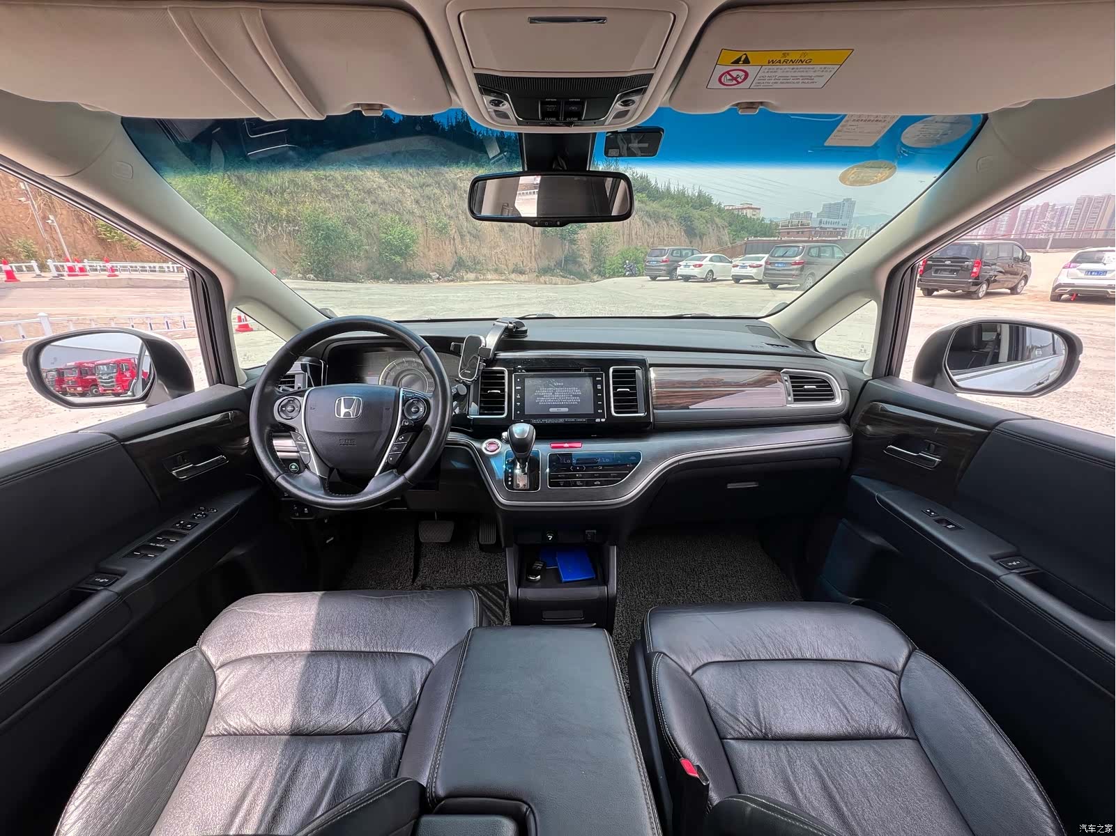 Honda Elysion, 2017 12