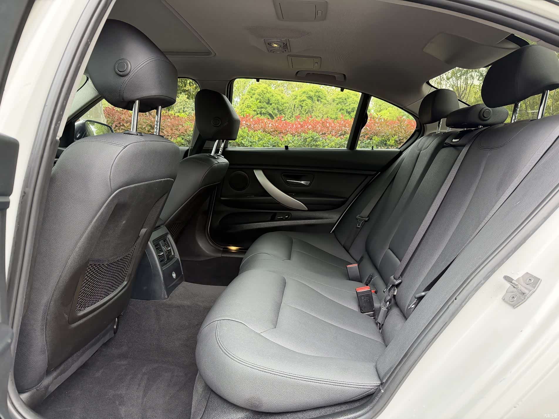 BMW 3 Series, 2015 8