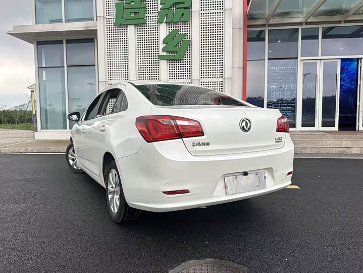 Aeolus L60 2015 1.8L МКПП xin xiang xing