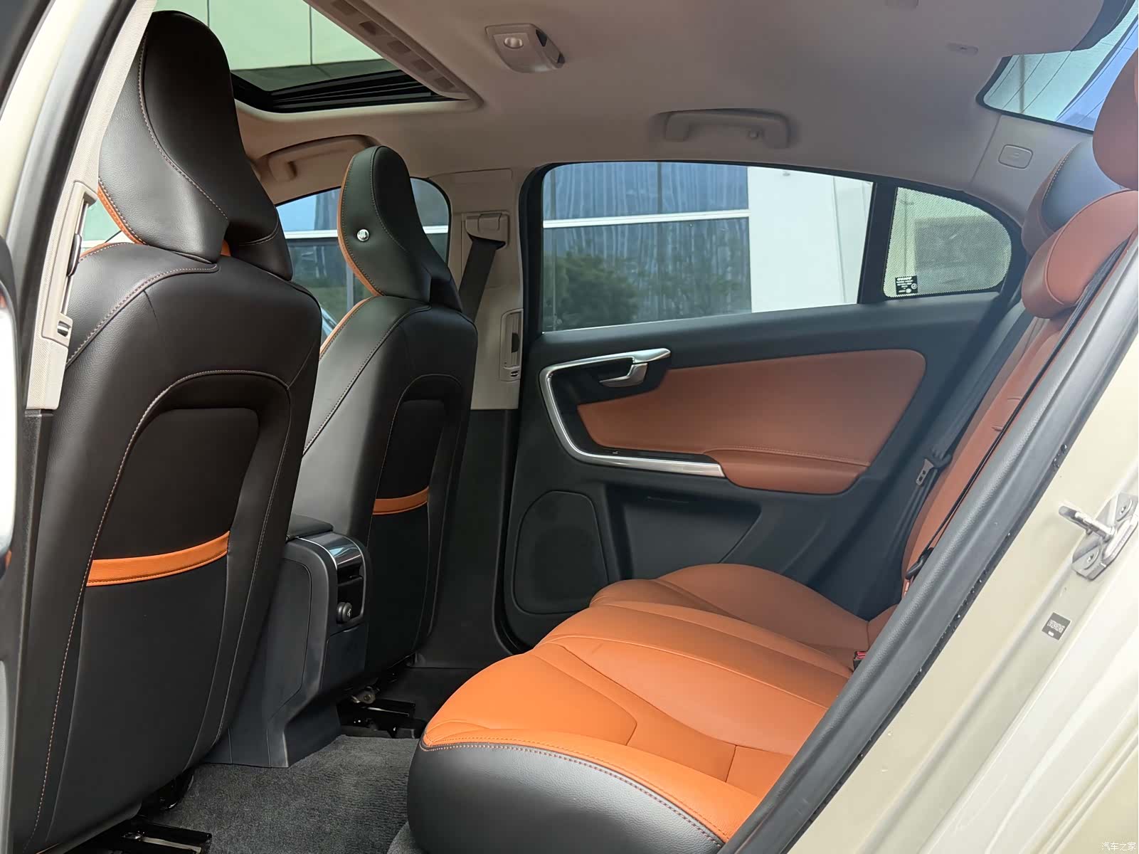 Volvo S60, 2019 9