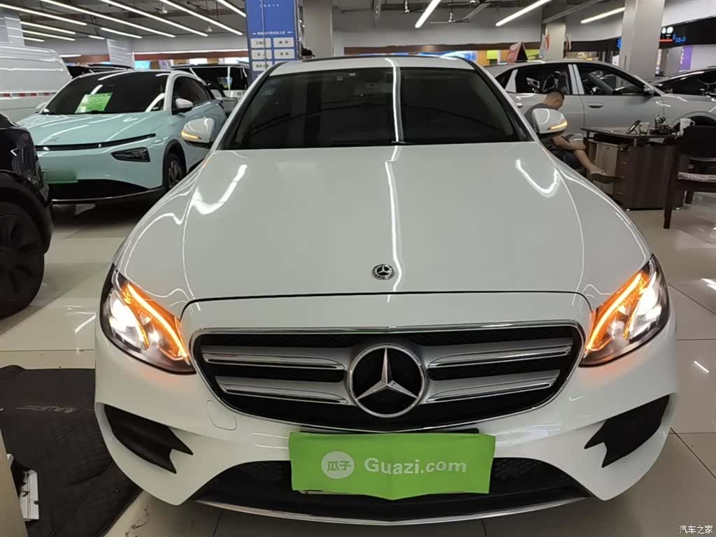 Mercedes-Benz E-Class, 2019 3