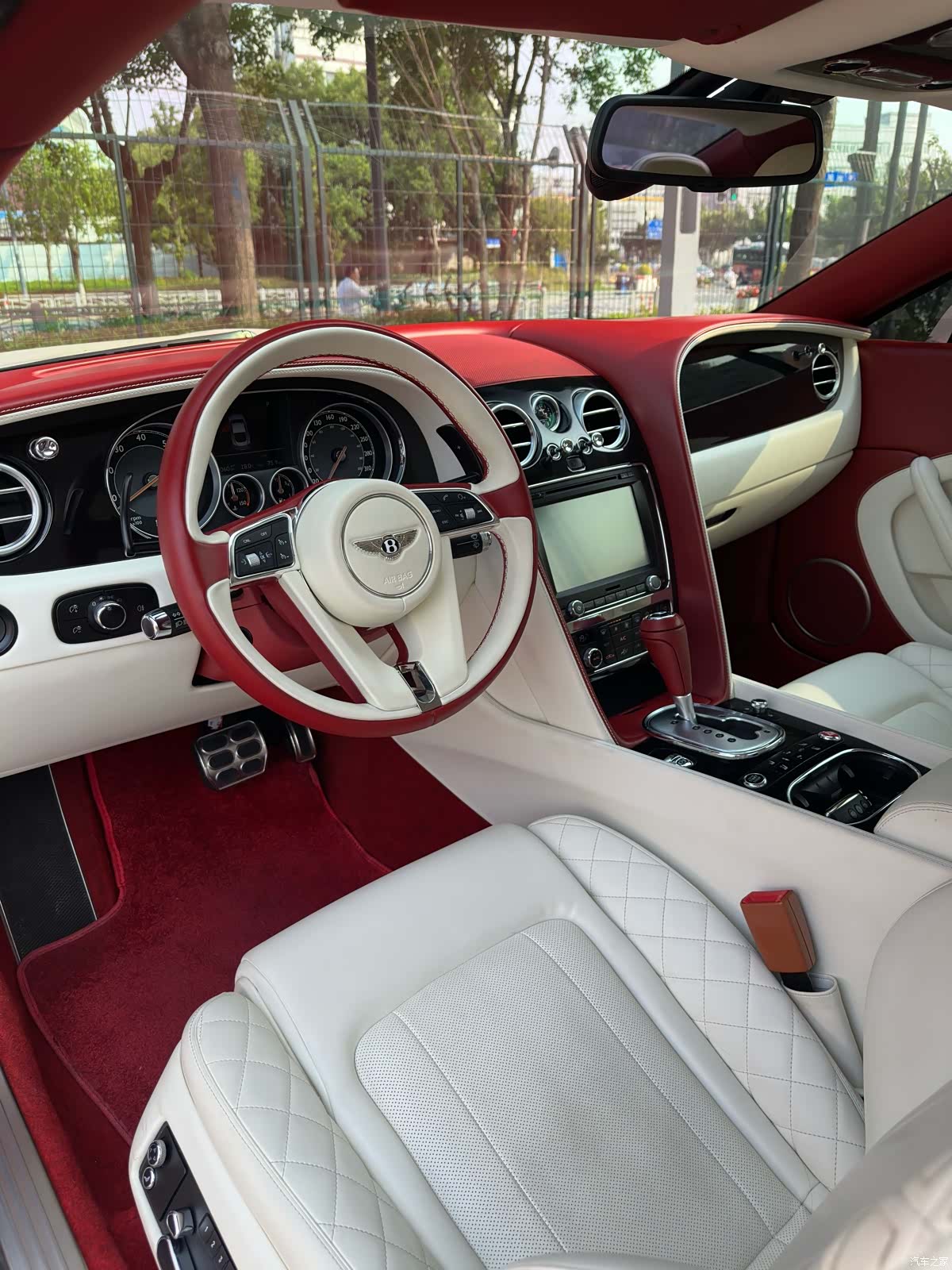 Bentley Continental GT, 2014 9