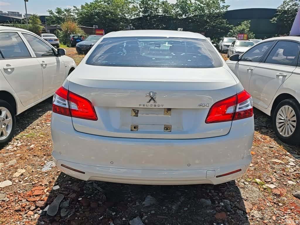 Peugeot 408, 2016 6