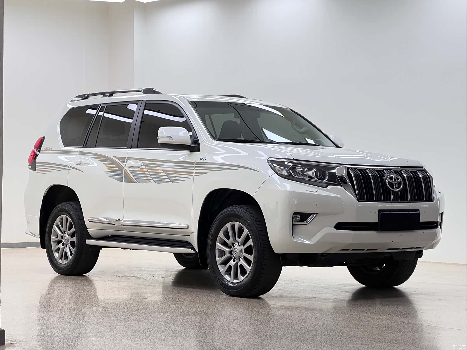Toyota Prado, 2020 3