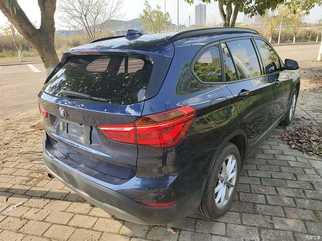 BMW X1, 2017 все фото