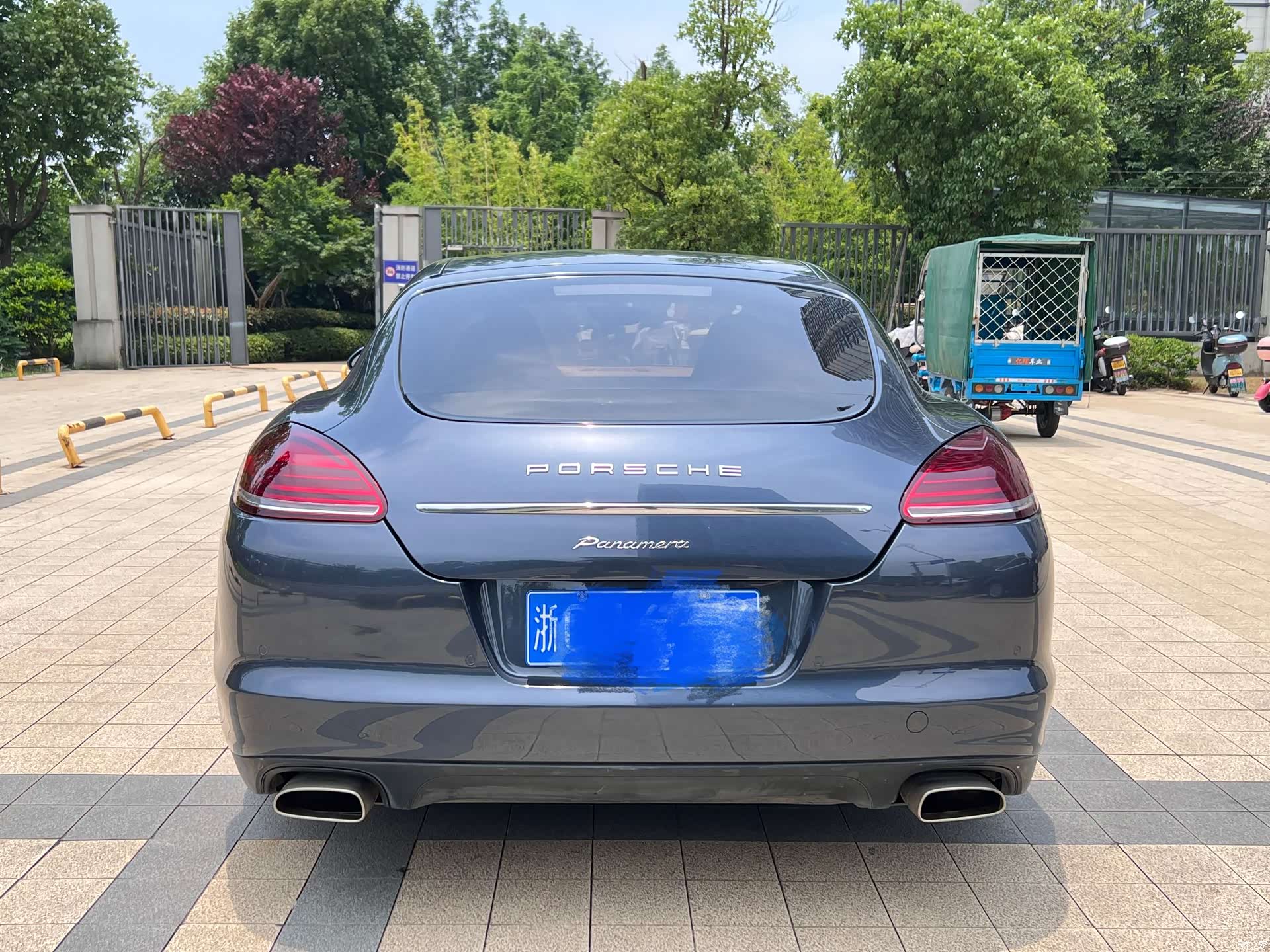 Porsche Panamera, 2011 8