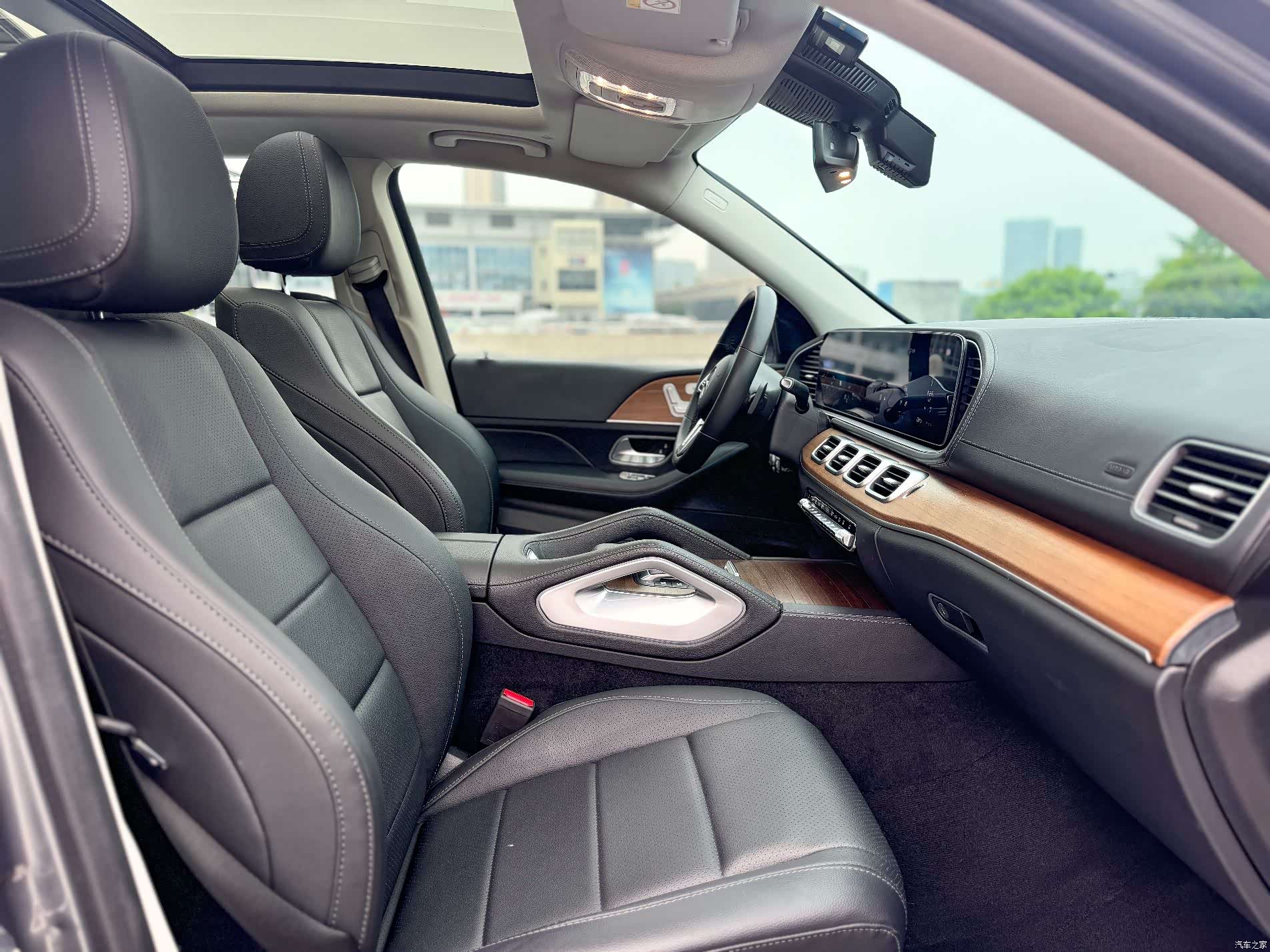 Mercedes-Benz GLE, 2022 8