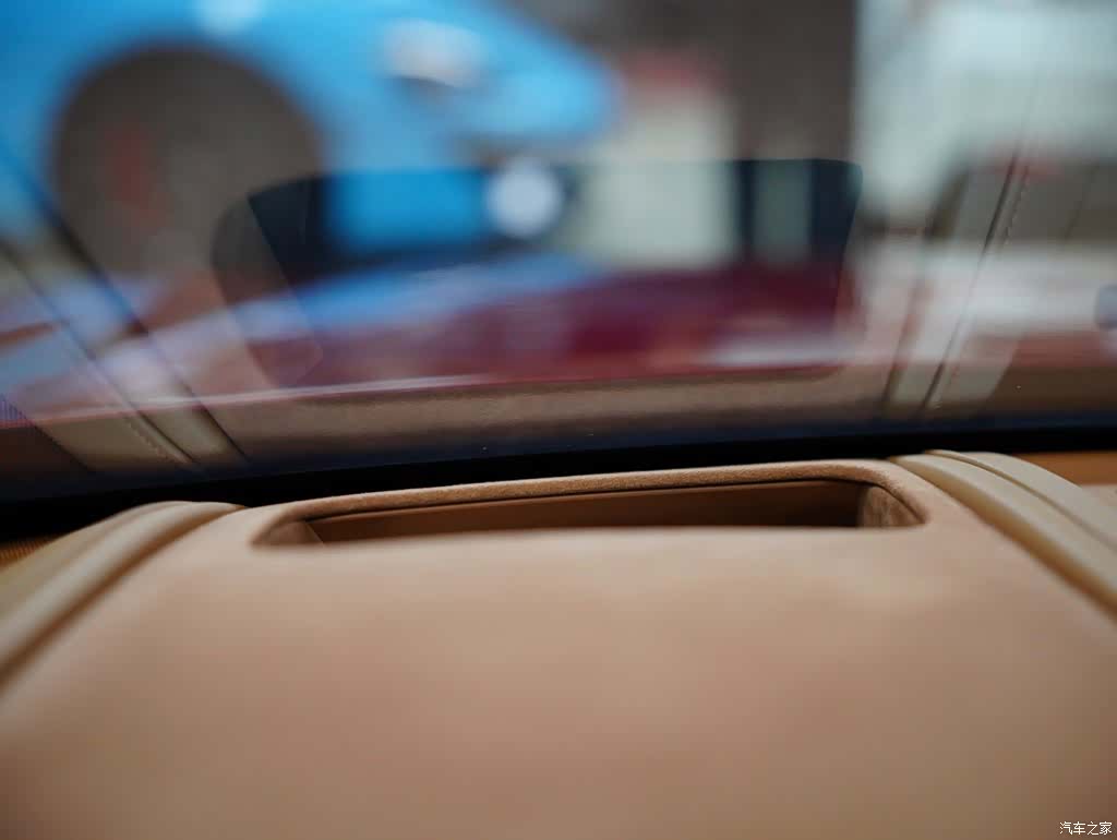 Lexus LC, 2018 11