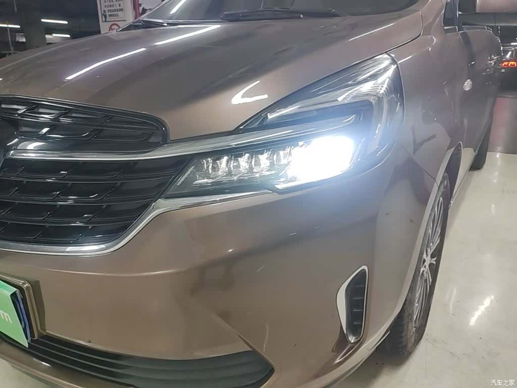 Buick GL8, 2022 24