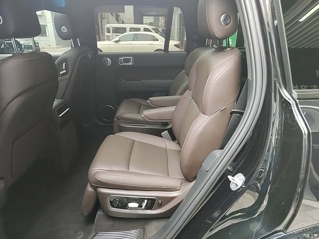 Li Auto L9, 2024 17