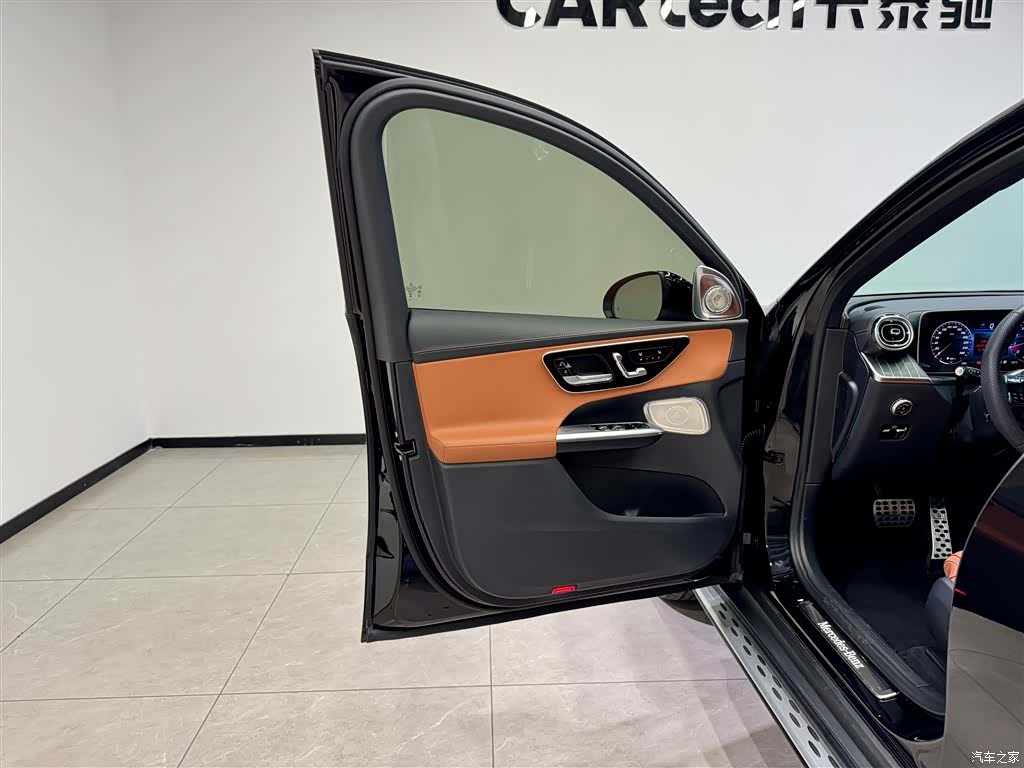 Mercedes-Benz GLC, 2024 16
