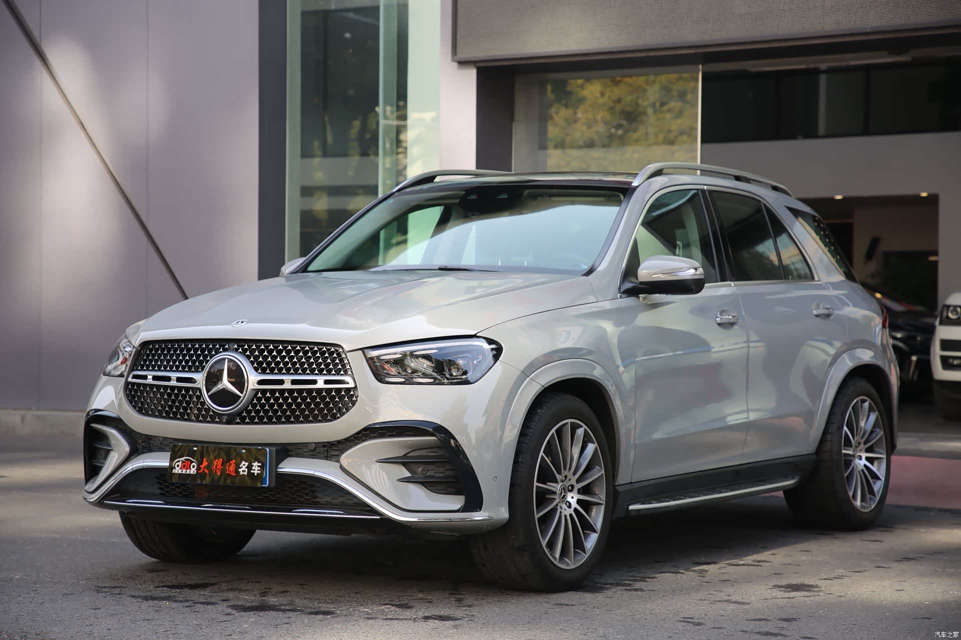 Mercedes-Benz GLE, 2023 1