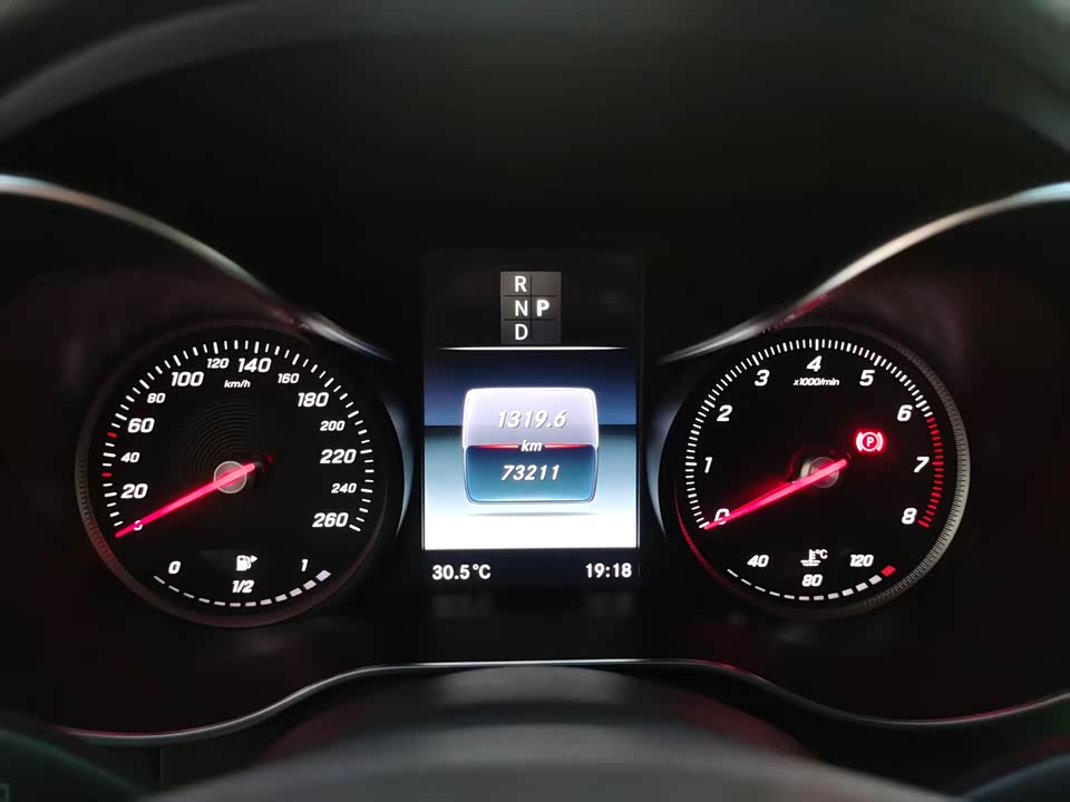Mercedes-Benz GLC Mercedes-Benz GLC