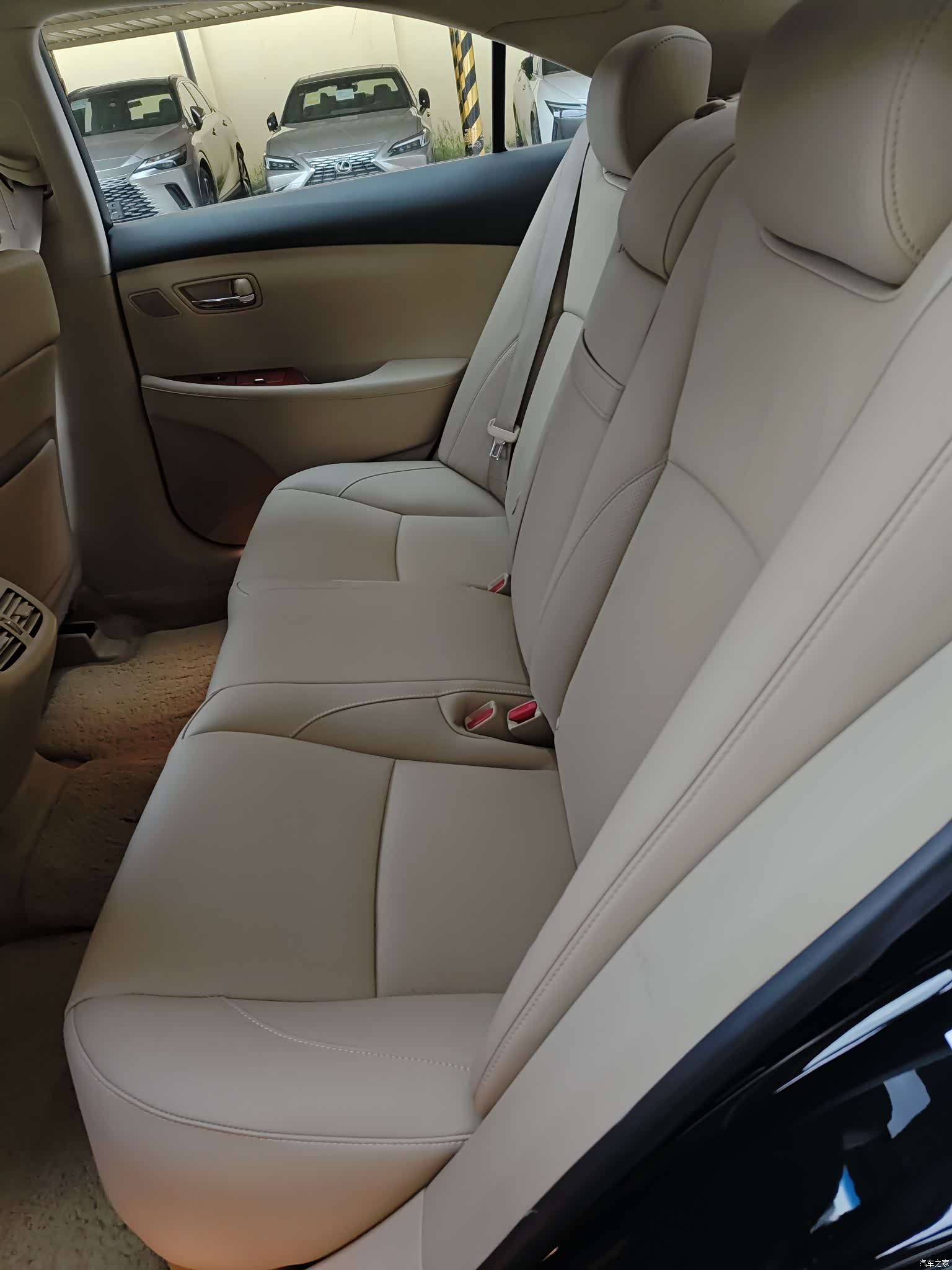 Lexus ES, 2009 20