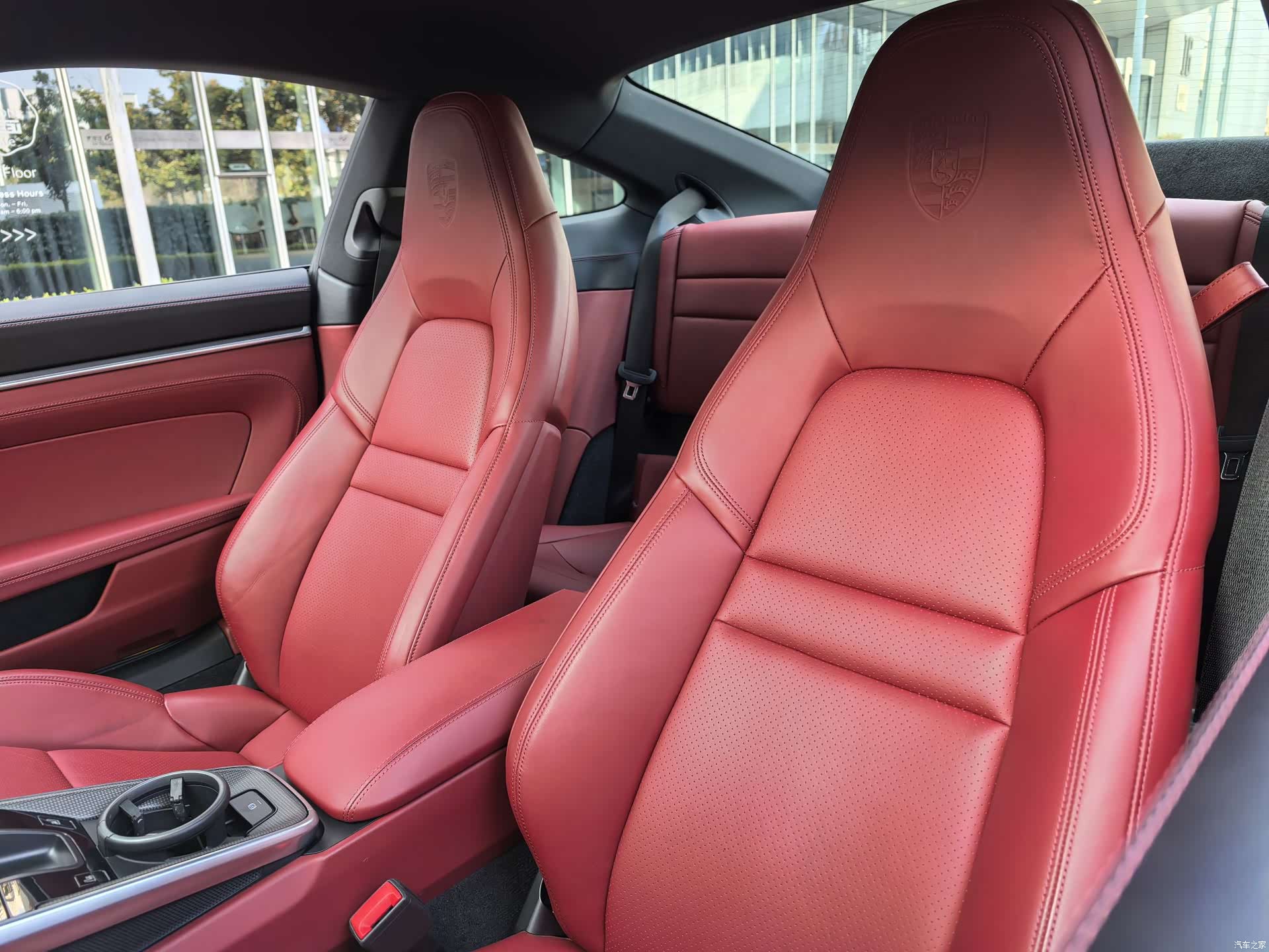 Porsche 911, 2021 36