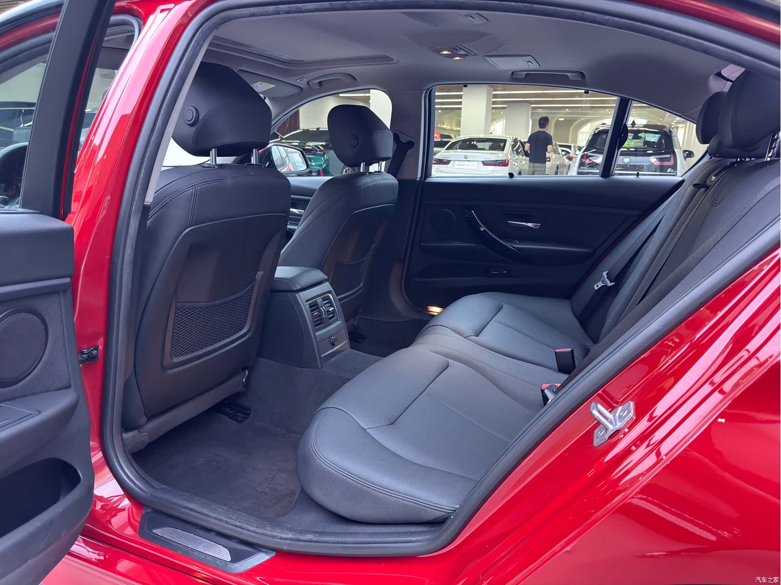 BMW 3 Series, 2018 18