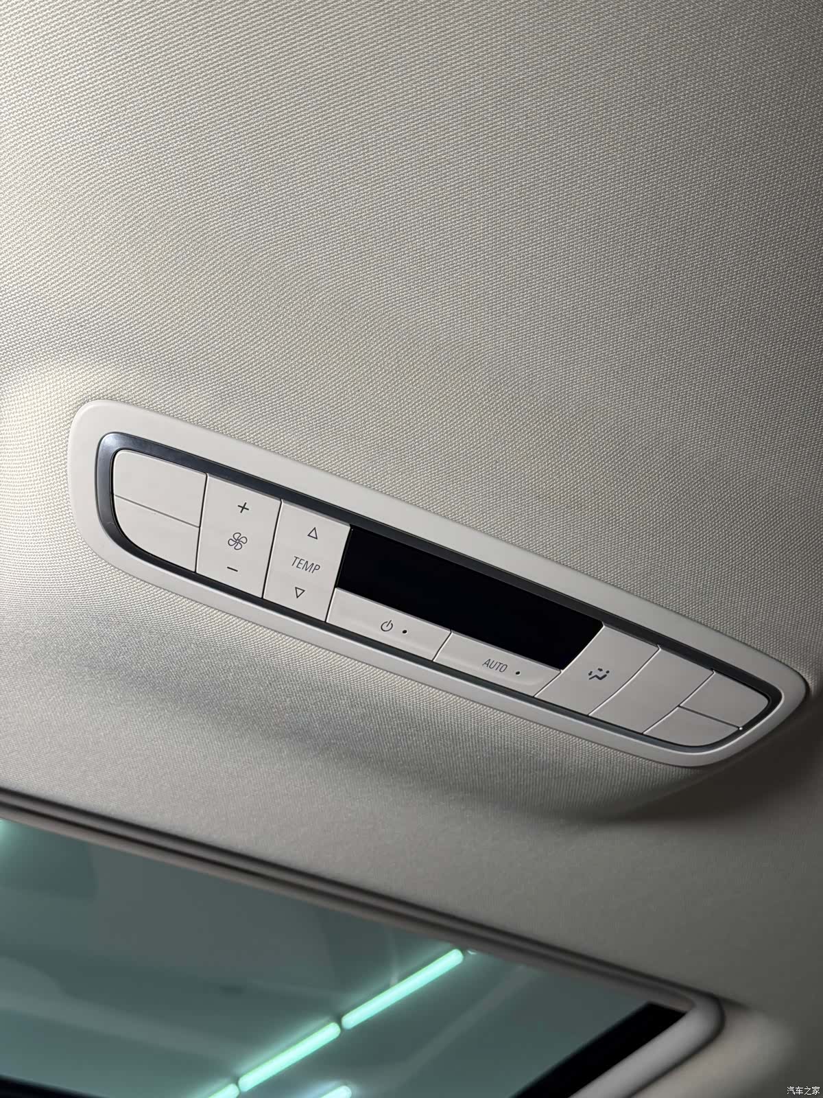 Buick GL8, 2022 19