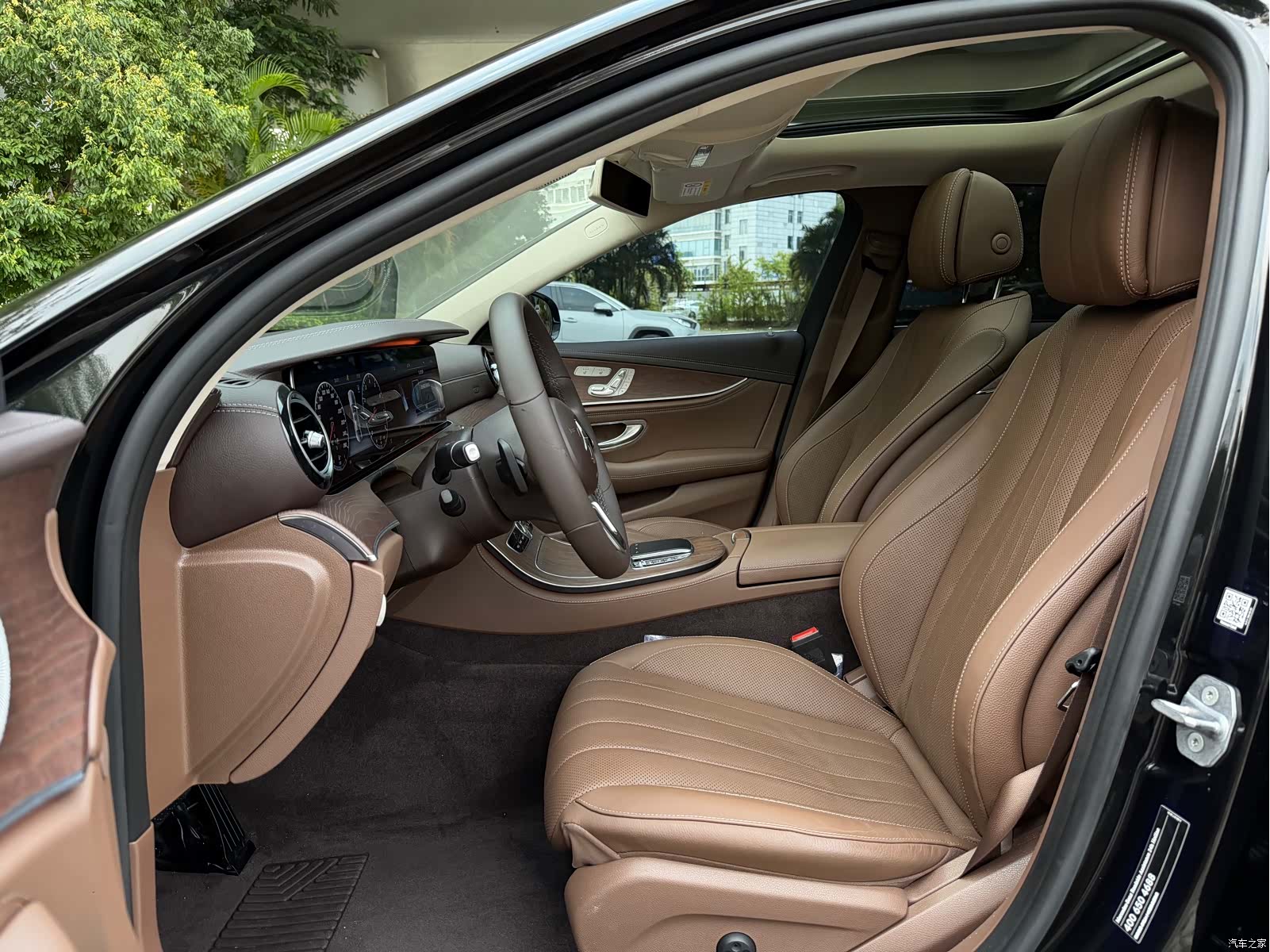 Mercedes-Benz E-Class, 2020 9