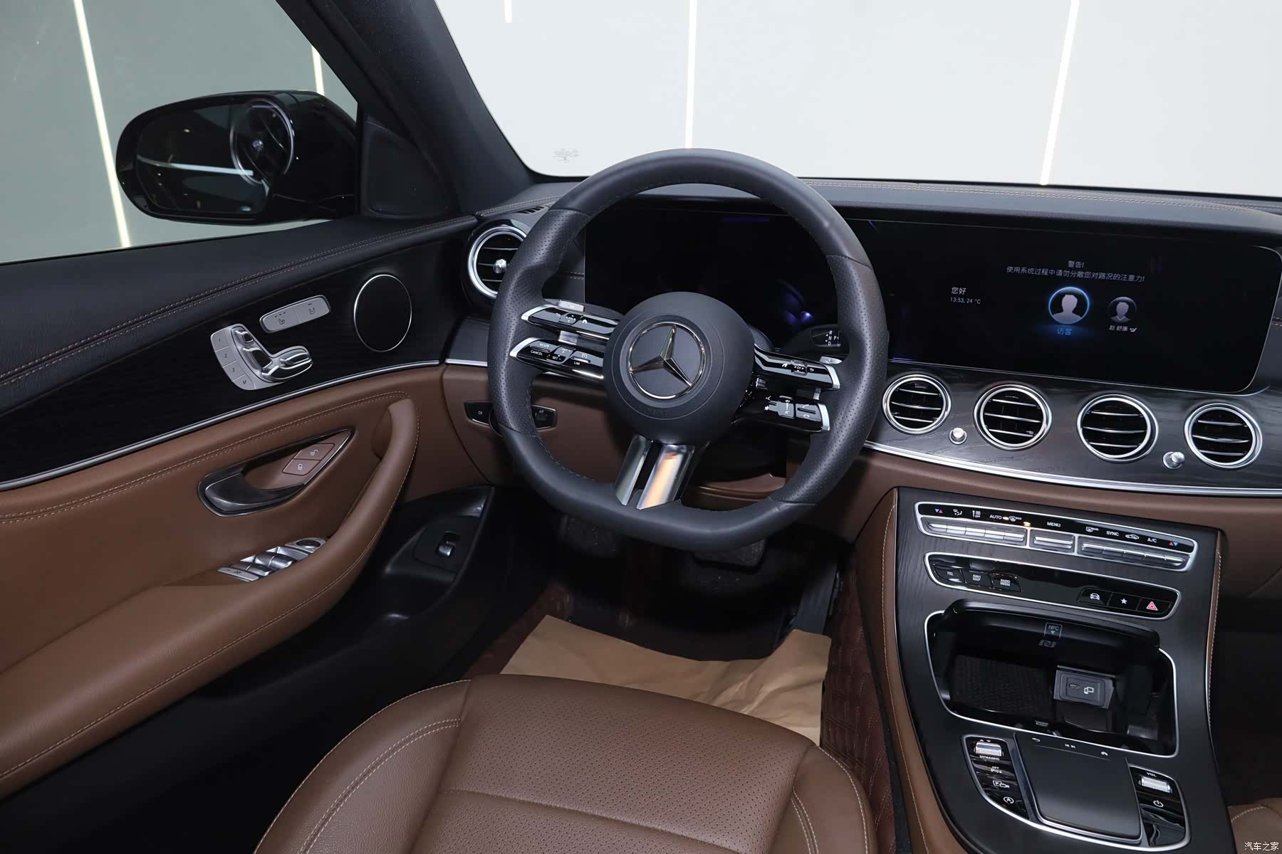 Mercedes-Benz E-Class, 2021 26