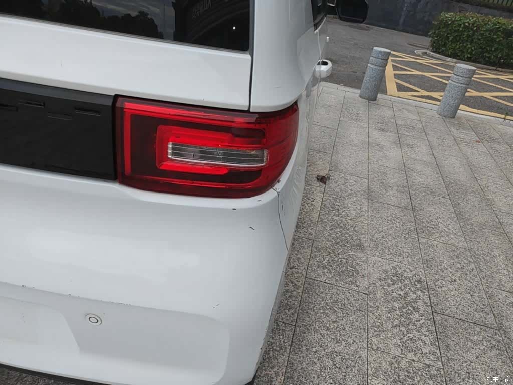 Wuling MINIEV, 2021 8